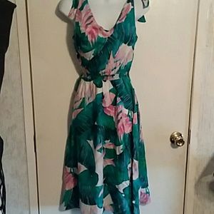 Hilo Hattie Hawaiian sundress medium